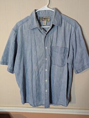 Forenza Men's Size Medium Light Blue Short Sleeve Denim Shirt